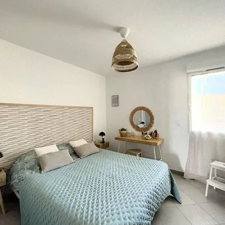 T2 Moderne Avec Clim, Terrasse Et Parking Au Coeur De Calvi - Fr-1-719-1 Lejlighed *