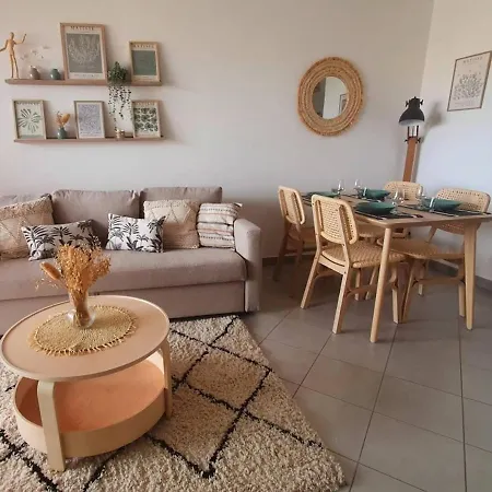 T2 Moderne Avec Clim, Terrasse Et Parking Au Coeur De Calvi - Fr-1-719-1 Apartment Calvi (Corsica)